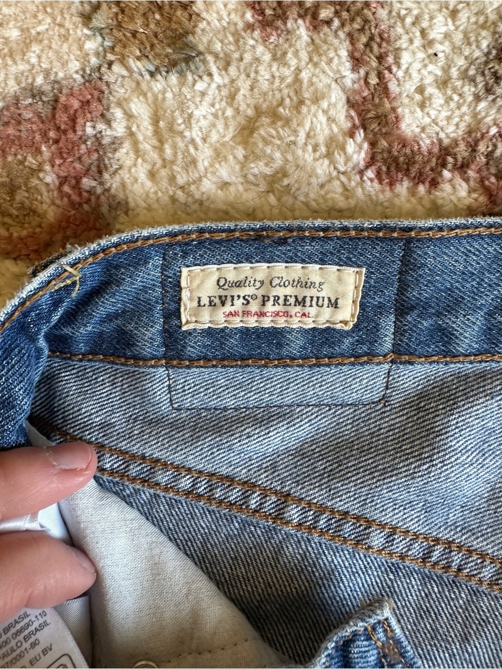 Levi’s Ribcage Wide Leg Jeans - Picture 7 of 11